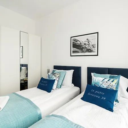 아파트 16th Floor Towarowa 39 Center Avenida By Renters Prestige