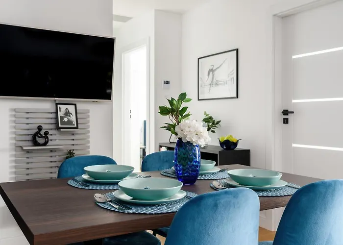 16th Floor Towarowa 39 Center Avenida By Renters Prestige Poznan