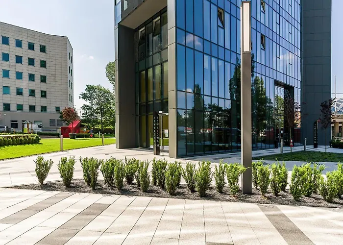 16th Floor Towarowa 39 Center Avenida By Renters Prestige Poznan